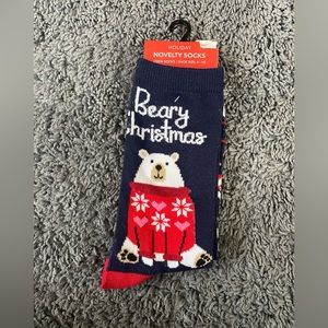 NWT Beary Christmas socks